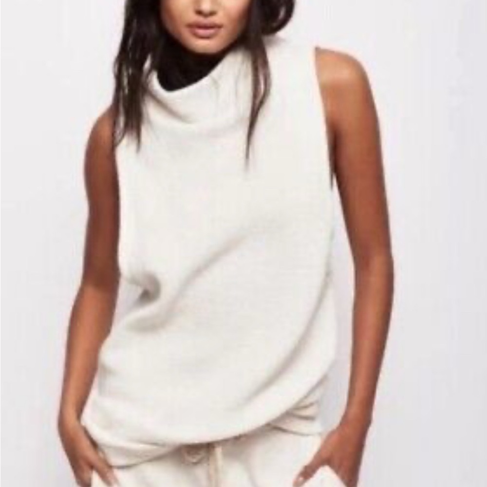 Free People White/Cream Sweater Tunic Turtleneck Size M NWT